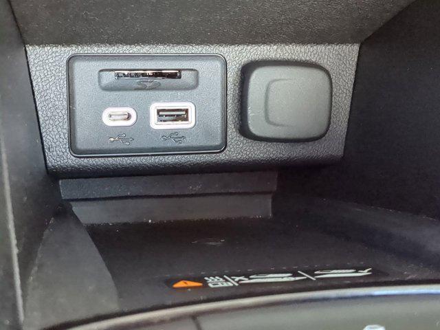 Photo of 2022 Silver Flare Metallic Chevrolet Bolt EUV