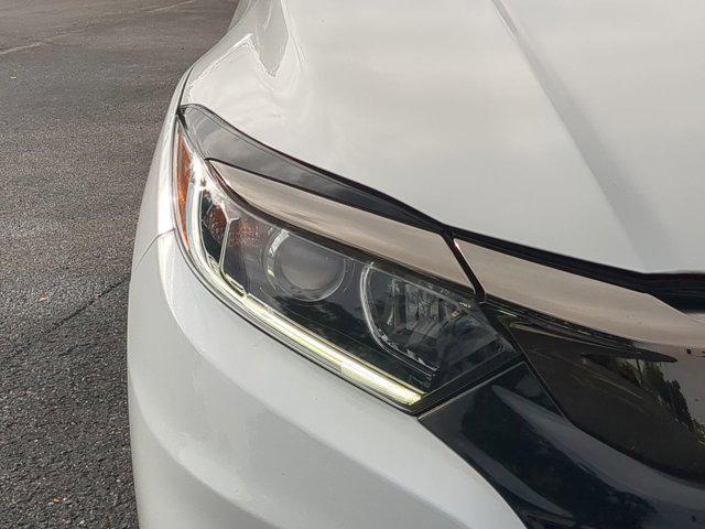 Photo of 2019 Platinum White Pearl Honda HR-V