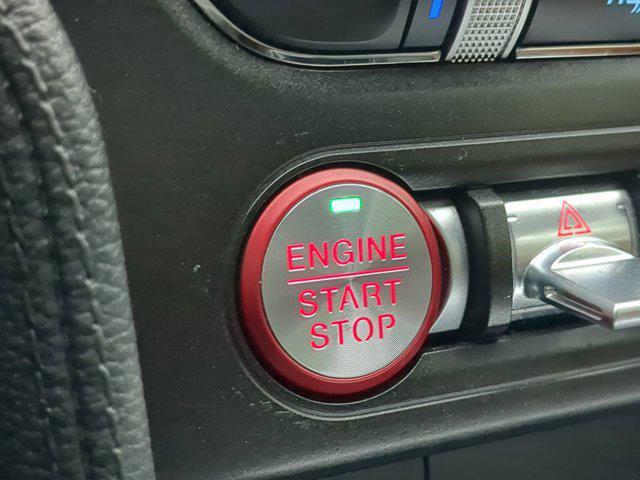 Photo of 2020 Oxford White Ford Mustang