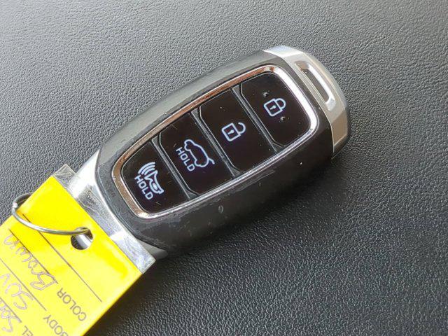 Photo of 2020 Earthy Bronze Hyundai SANTA FE