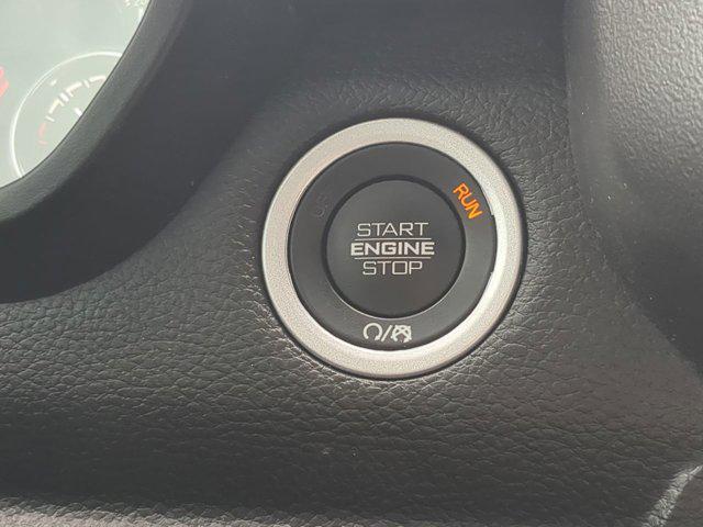 Photo of 2025 Bright White Clearcoat RAM 1500