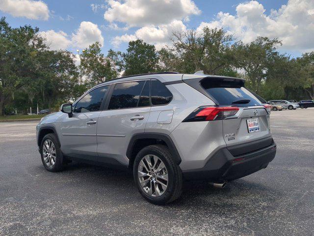 Photo of 2021 Silver Sky Metallic Toyota RAV4
