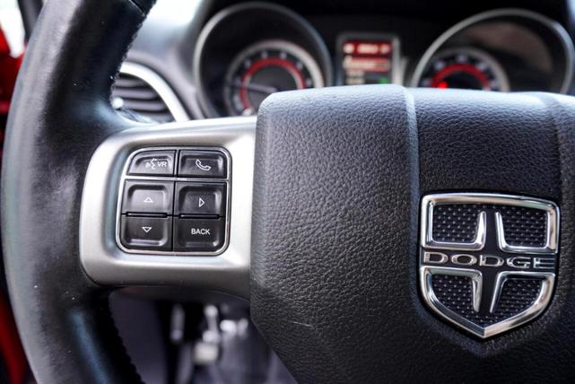 Photo of 2016 Burgundy Dodge Journey