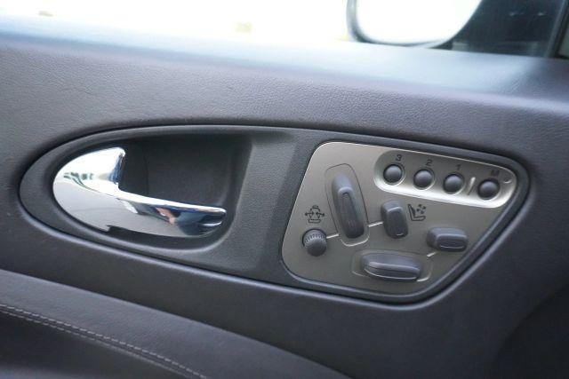 Photo of 2007 Black Jaguar XKR