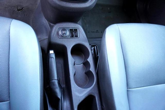 Photo of 2015 White Ford Transit Connect