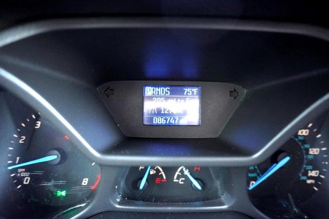 Photo of 2015 White Ford Transit Connect