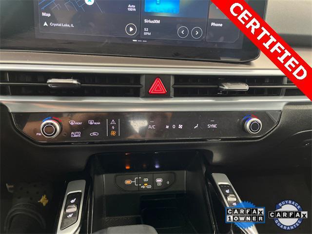 Photo of 2025 Wolf Gray Kia Sorento
