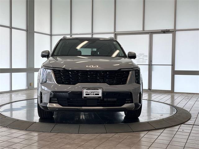 Photo of 2025 Wolf Gray Kia Sorento