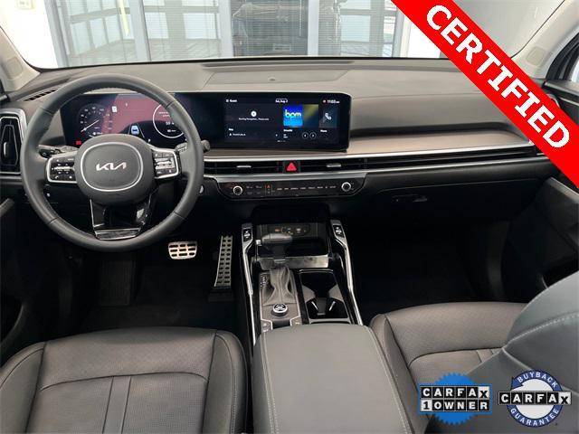 Photo of 2025 Wolf Gray Kia Sorento