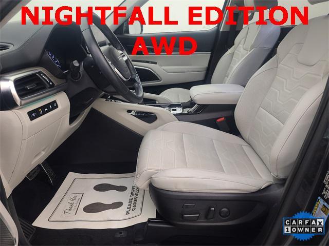 Photo of 2022 Gravity Grey Kia Telluride
