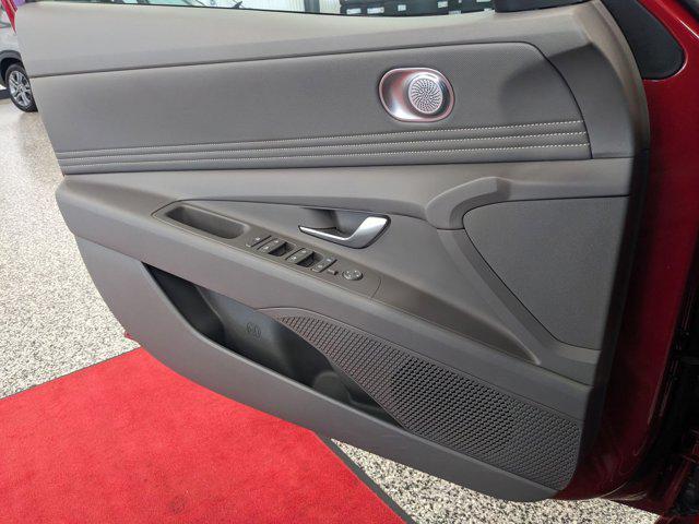Photo of 2023 Scarlet Red Pearl Hyundai ELANTRA