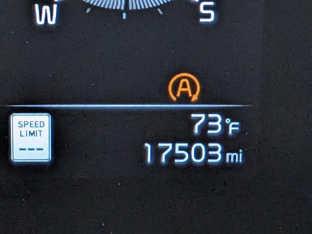 Photo of 2024 Ebony Black Kia Telluride
