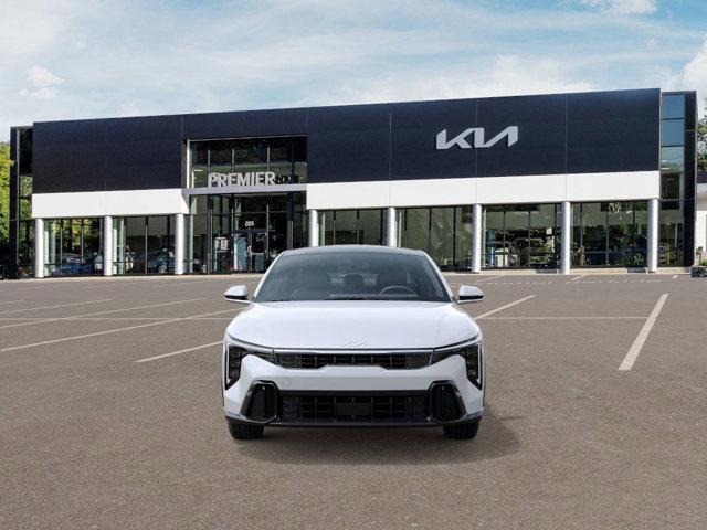 Photo of 2025 Snow White Pearl Kia K4