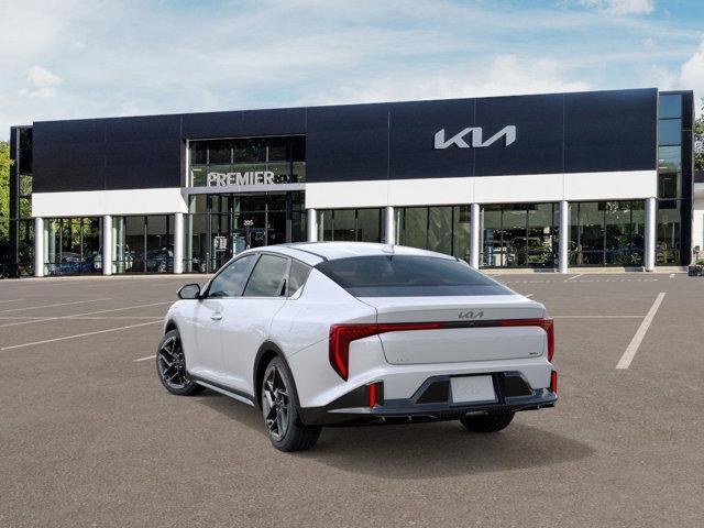 Photo of 2025 Snow White Pearl Kia K4