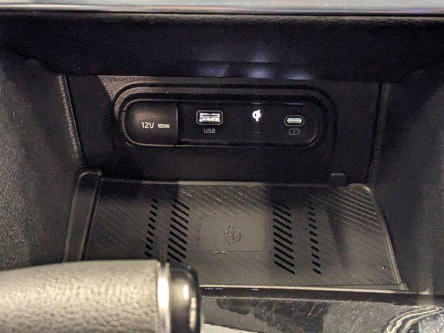 Photo of 2023 Gravity Gray Kia Sportage