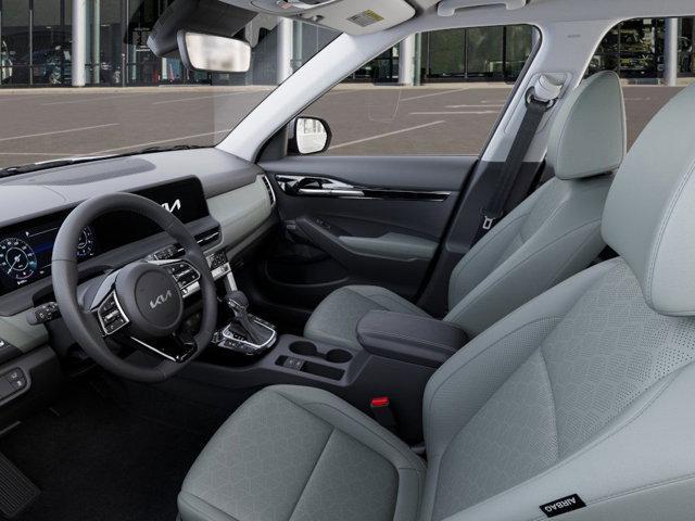 Photo of 2025 Snow White Pearl Kia Seltos