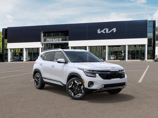 Photo of 2025 Snow White Pearl Kia Seltos
