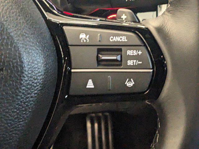 Photo of 2022 White Honda Civic