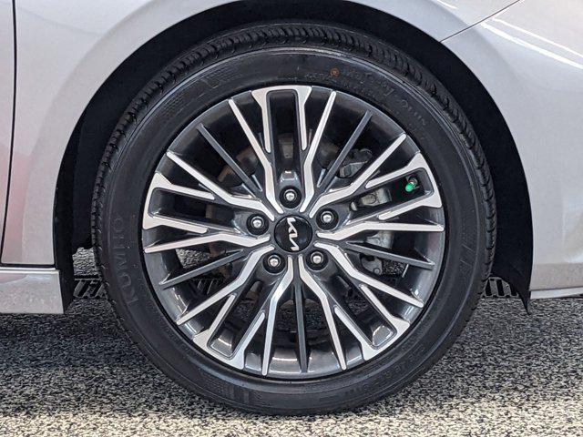 Photo of 2023 Steel Gray Kia Forte