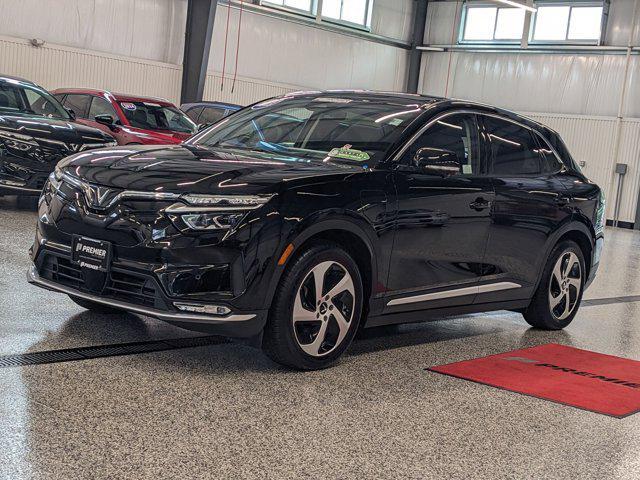 Photo of 2023 Jet Black VinFast VF 8