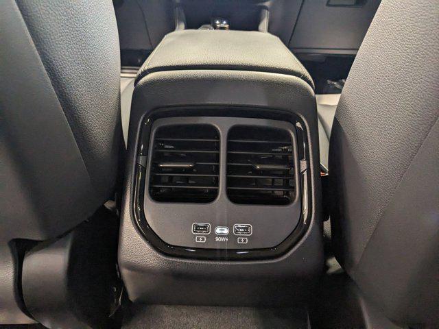 Photo of 2023 Jet Black VinFast VF 8