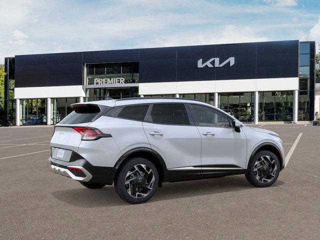 Photo of 2025 Glacial White Pearl Kia Sportage
