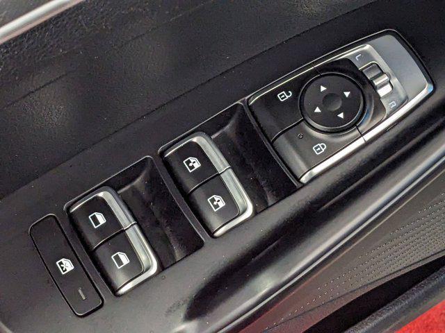 Photo of 2022 Wolf Gray Kia K5