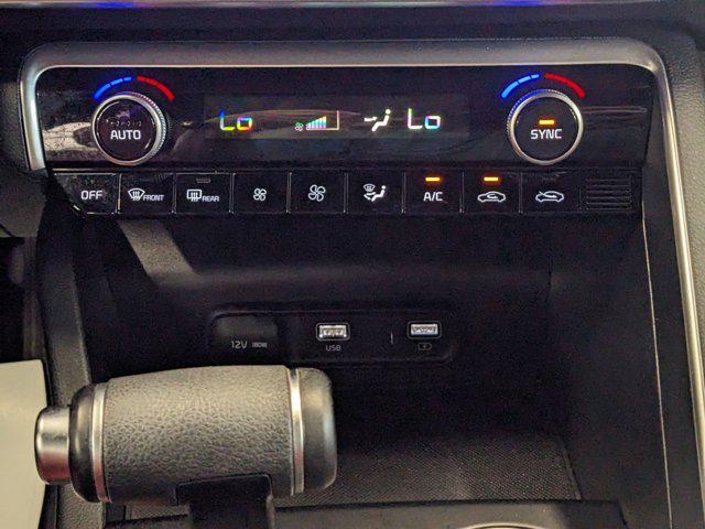 Photo of 2022 Wolf Gray Kia K5
