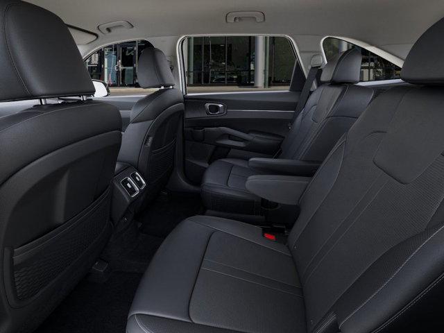 Photo of 2025 Snow White Pearl Kia Sorento Hybrid