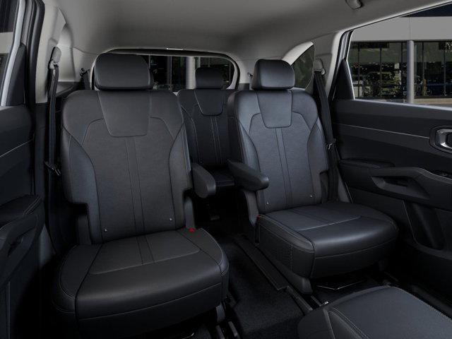 Photo of 2025 Snow White Pearl Kia Sorento Hybrid