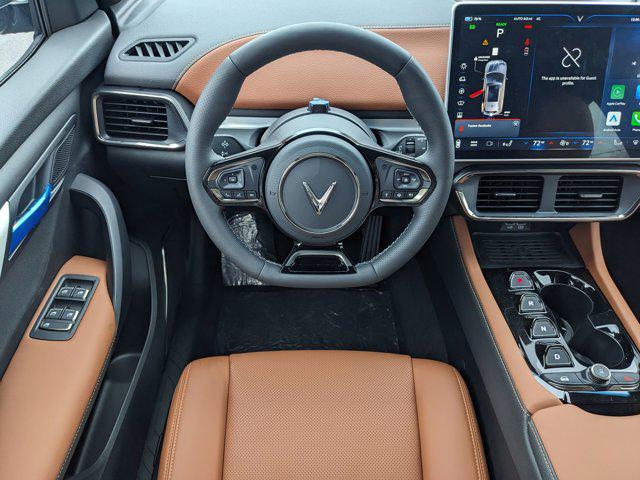 Photo of 2025 Deep Ocean Metallic VinFast VF 8