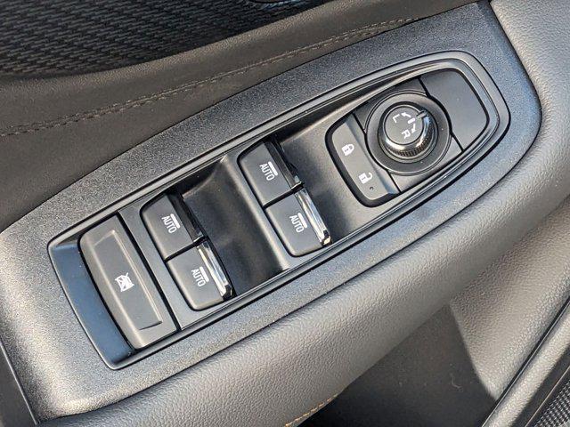 Photo of 2025 Crystal White Pearl Subaru Outback