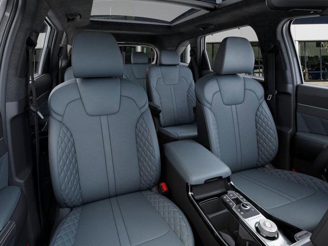 Photo of 2025 Silky Silver Kia Sorento Plug-In Hybrid