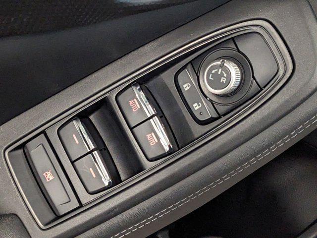 Photo of 2021 Crystal White Pearl Subaru Forester