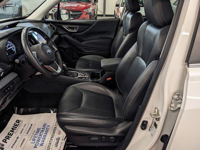 Photo of 2021 Crystal White Pearl Subaru Forester