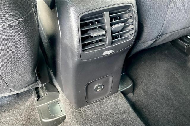 Photo of 2022 White Ford Escape