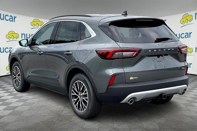 Photo of 2025 Carbonized Gray Metallic Ford Escape PHEV