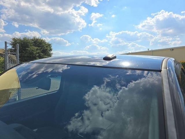 Photo of 2016 Brilliant Black Crystal Pearlcoat RAM 1500