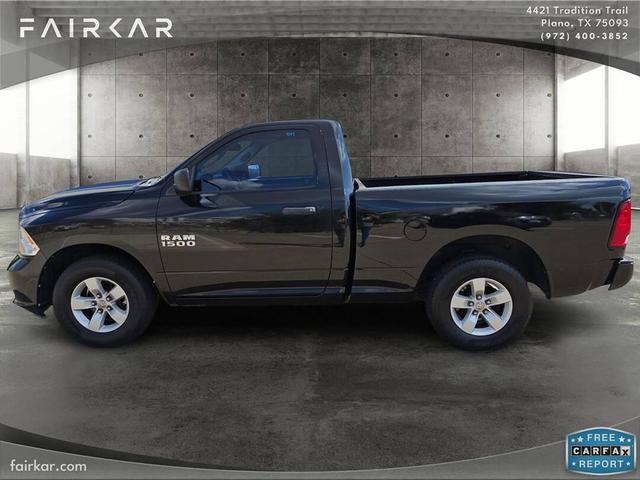 Photo of 2016 Brilliant Black Crystal Pearlcoat RAM 1500