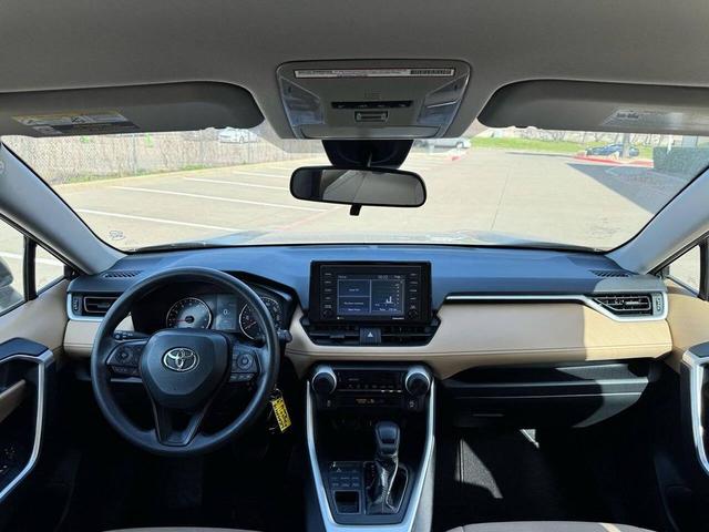 Photo of 2020 Midnight Black Metallic Toyota RAV4