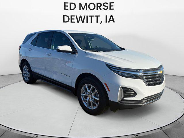 Photo of 2024 Summit White Chevrolet Equinox