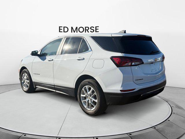 Photo of 2024 Summit White Chevrolet Equinox