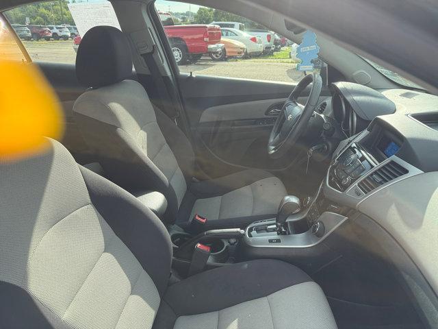 Photo of 2014 Rainforest Green Metallic Chevrolet Cruze