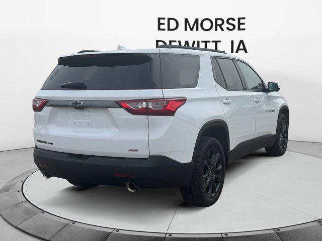 Photo of 2021 White Chevrolet Traverse