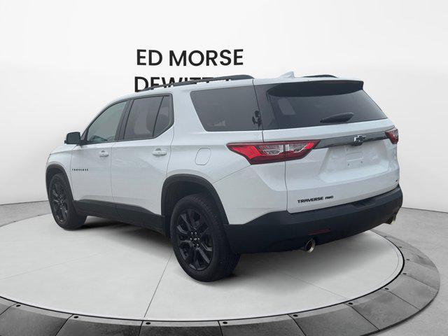 Photo of 2021 White Chevrolet Traverse