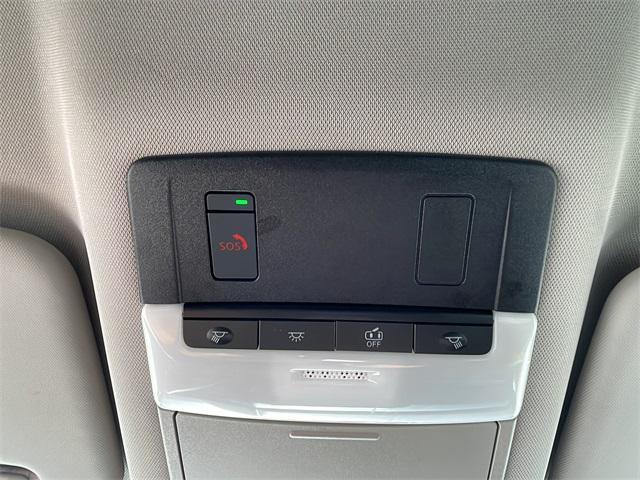Photo of 2023 Scarlet Ember Tintcoat Nissan Rogue