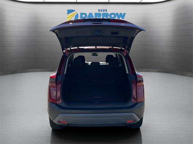 Photo of 2023 Scarlet Ember Tintcoat Nissan Rogue