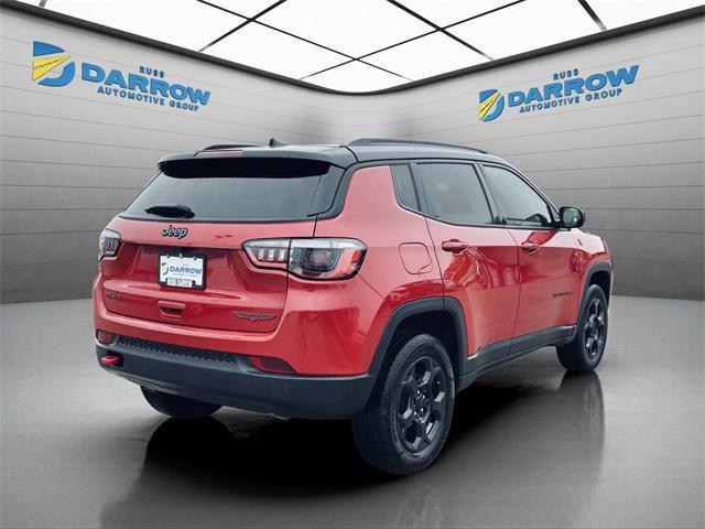 Photo of 2023 Redline Pearlcoat Jeep Compass