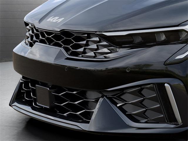 Photo of 2025 Aurora Black Pearl Kia K5
