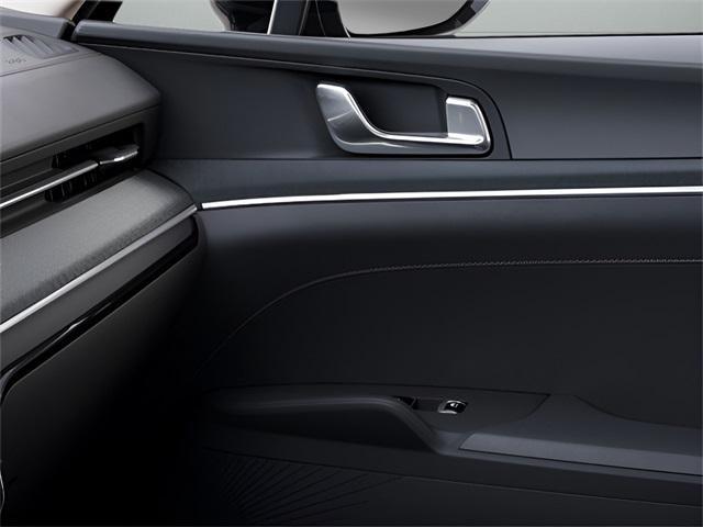 Photo of 2026 Aurora Black Pearl Kia K5